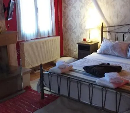 Elena'S Villa * Chrysomiléa