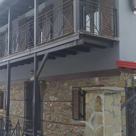 Elena'S Villa *