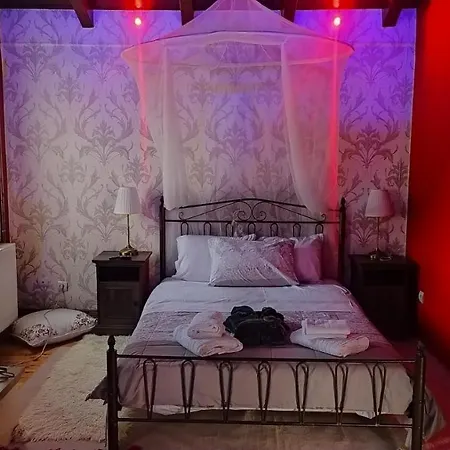 Elena'S Villa فيلة *